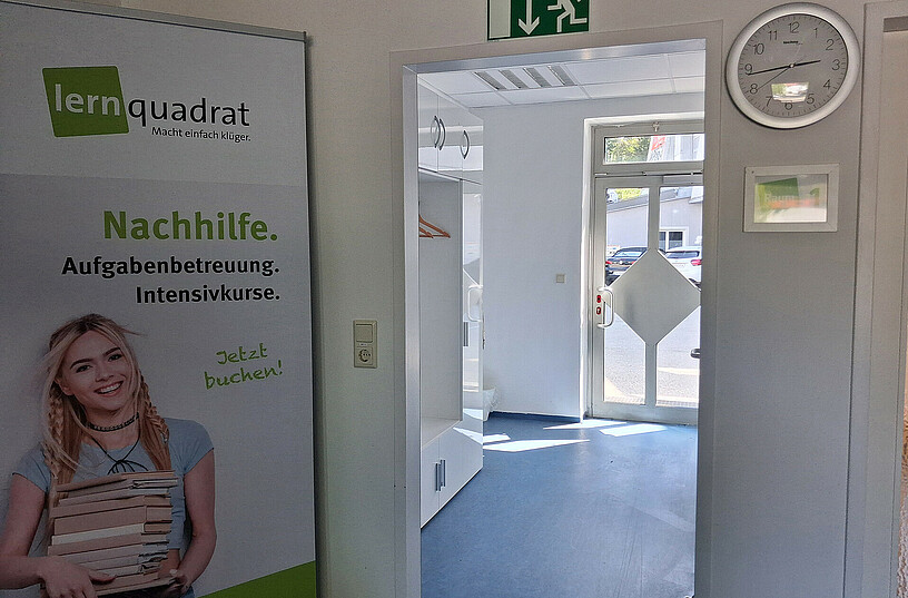 LernQuadrat 4400 Steyr – Eingangsbereich