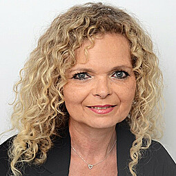 Angelika Härter