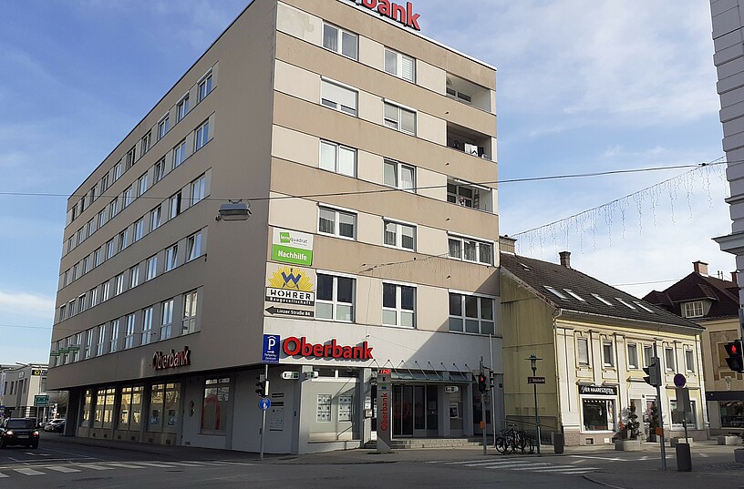 LernQuadrat 4050 Traun – Außenansicht