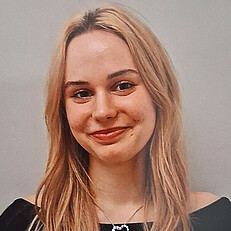 Leonie